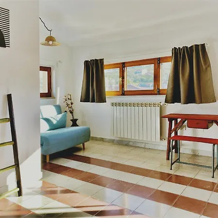 Agora Biccari